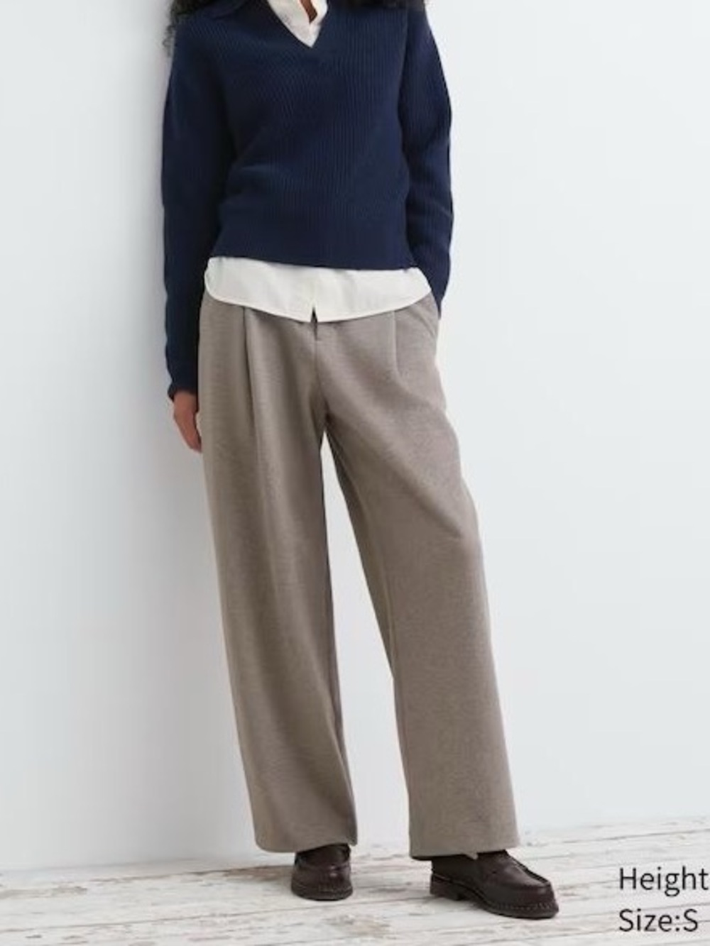 Wide-Leg High-Rise Trousers in Taupe